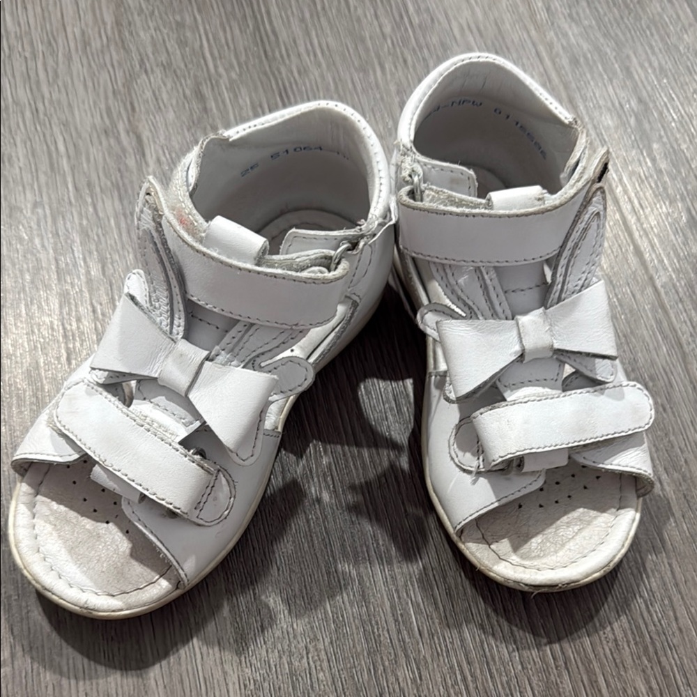 White  Leather Comfort Bunny Sandals with Adjustable Straps